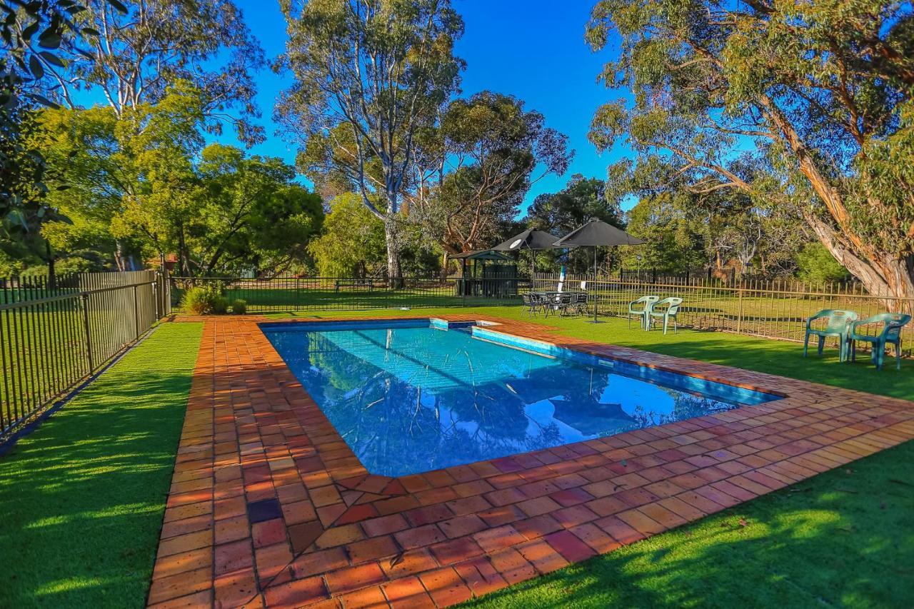 Mountain View Motor Inn & Holiday Lodges Halls Gap Luaran gambar