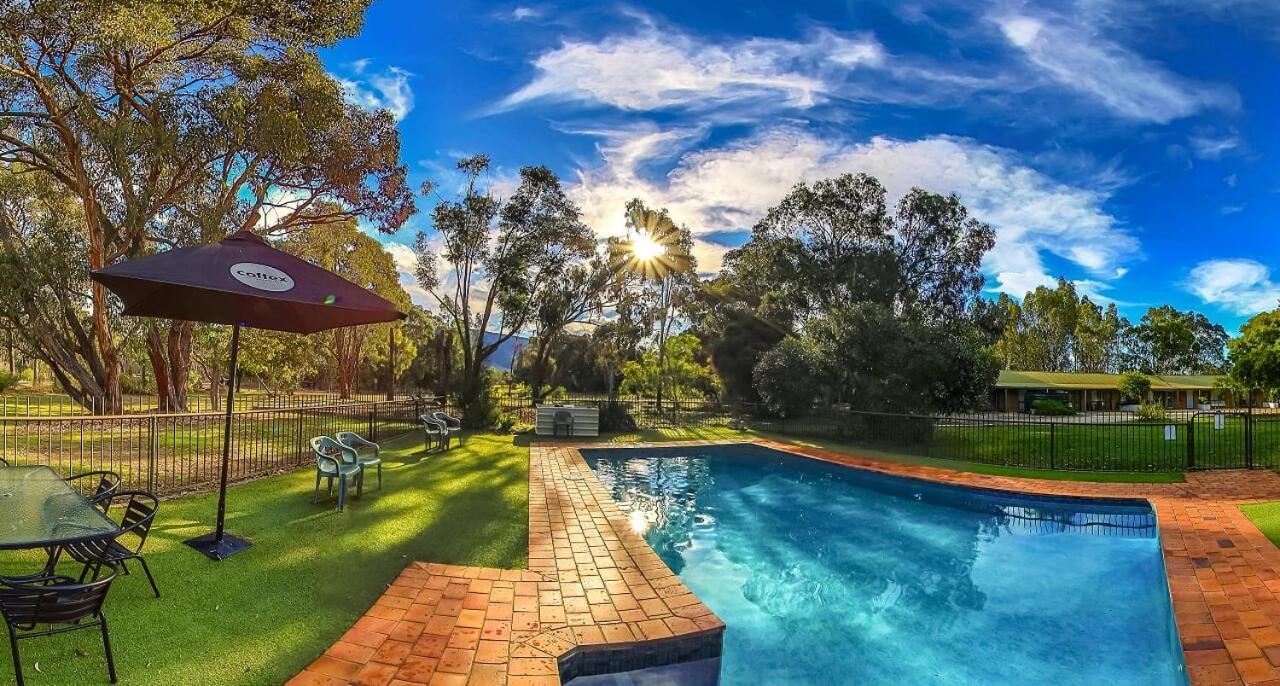 Mountain View Motor Inn & Holiday Lodges Halls Gap Luaran gambar